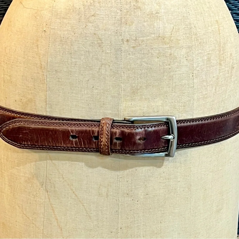 VINTAGE‎ leather belt Dockers saddle brown silver buckle hardware size 36 90s